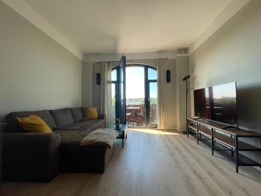 Loft 9 Apartment
